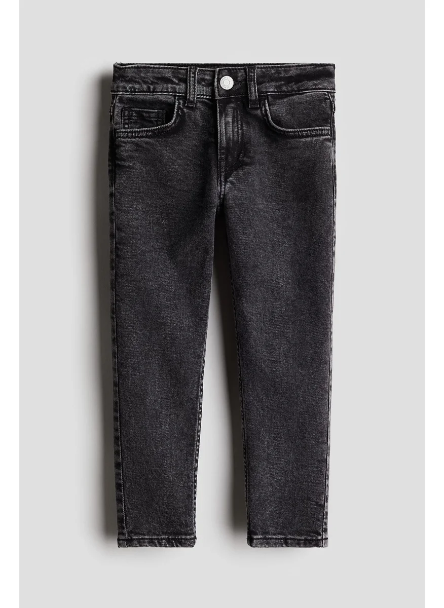 H&M Relaxed Tapered Fit Jeans