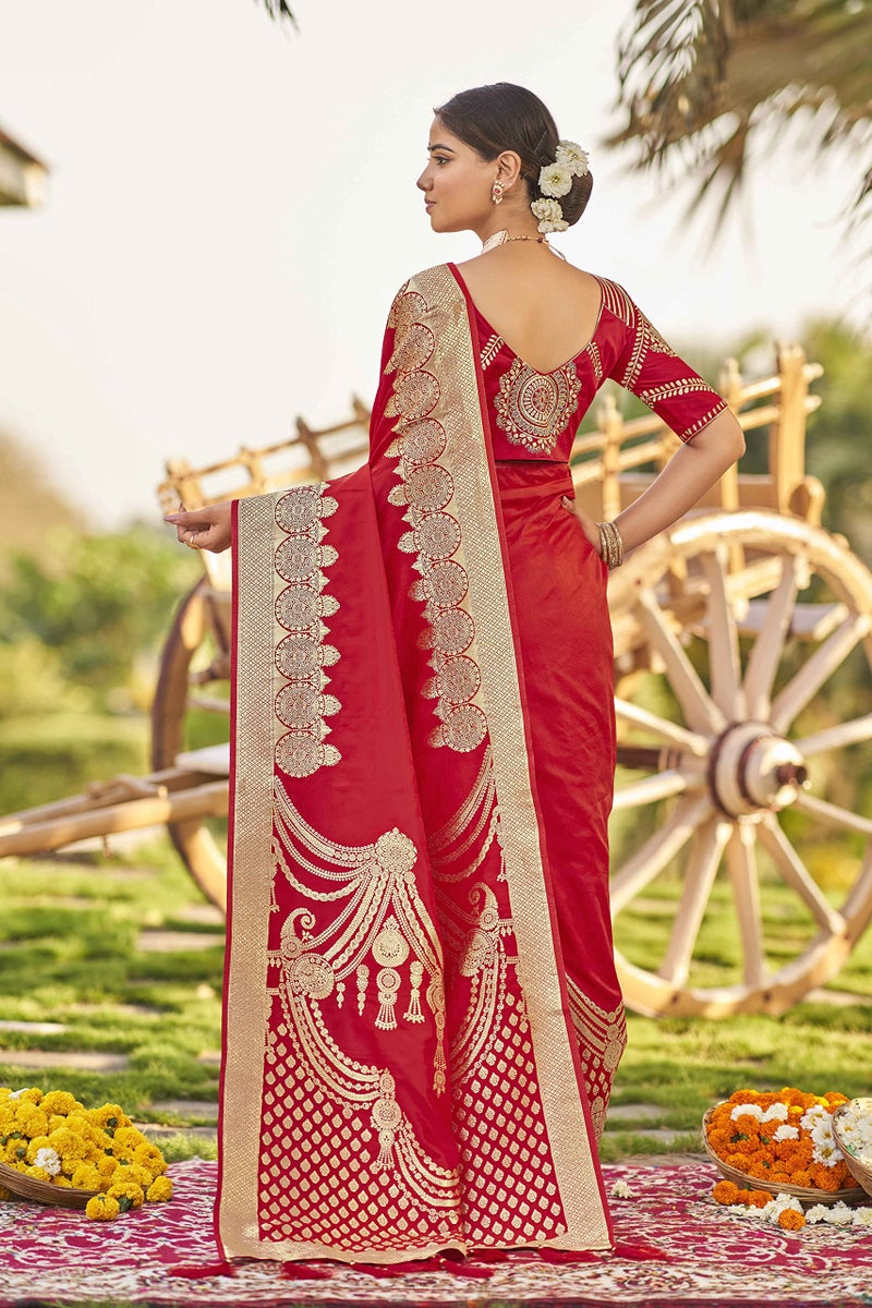 MANOHARI adorable woven pattern Banarasi Silk saree for women with Blouse Piece_MN1744 - Image 3