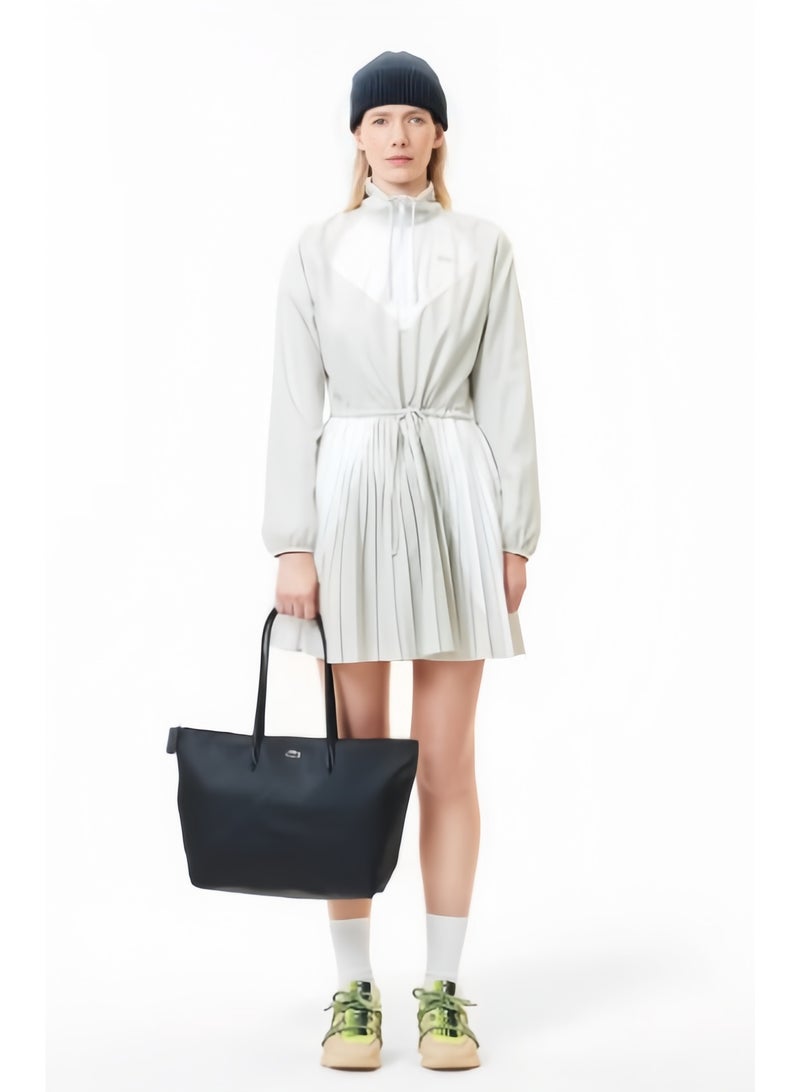 لاكوست حقيبة لاكوست نسائية L12.12 تصميم عصري متعددة الاستخدامات بسعة كبيرة، حقيبة يدوية أو على الكتف كبيرة الحجم بسحاب، حقيبة توت كبيرة باللون الأسود، المقاسات: 45 سم * 30 سم * 12 سم - Image 4