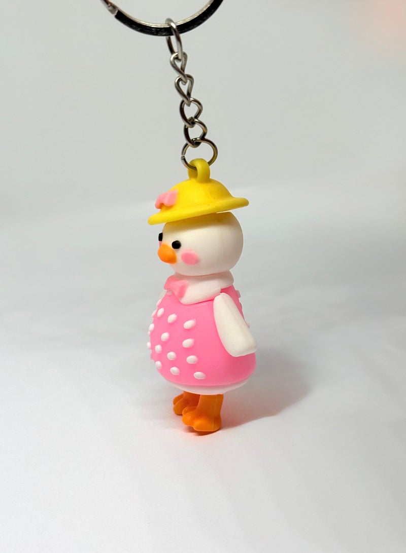 ميدالية مفاتيح كرتونية، ميدالية اطفال، ميدالية مضحكة طريفة، ميدالية للمفاتيح للبنات، تعليقة مفاتيح، تعليقة محفظة و شنطة ، مداليه تعليقه تتناسب مع الشنطة والمحفظة و سلسلة مفاتيح بشخصية كرتونية تناسب هدية لطيفة على شكل بطة بيضاء بلبس وردي جميل . - Image 4