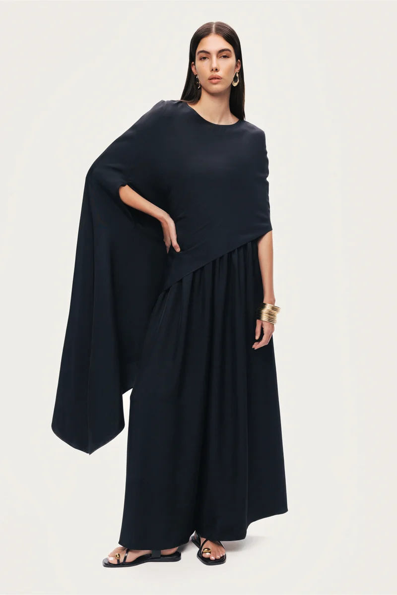 نوكتورن Draped Cape Blouse