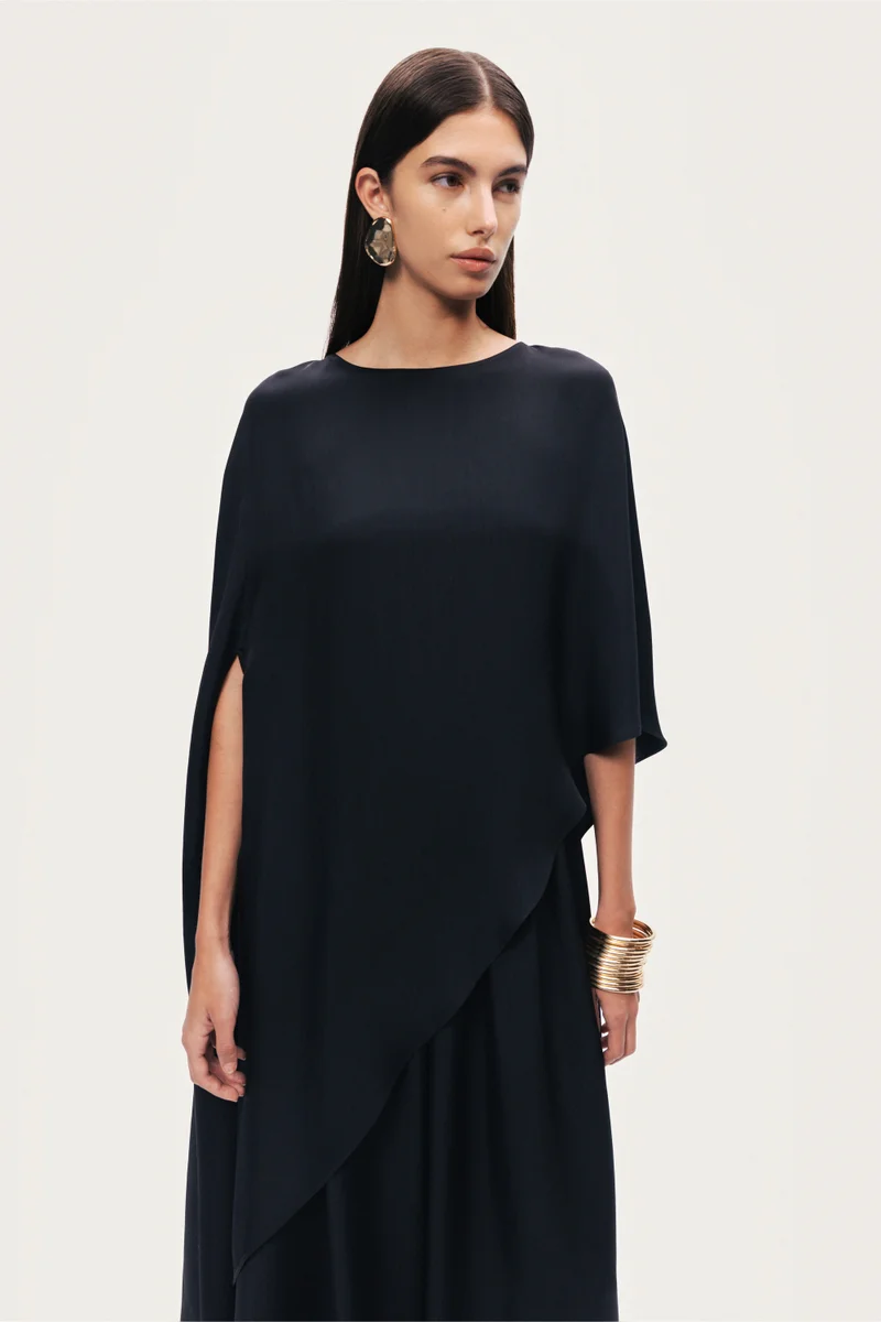 نوكتورن Draped Cape Blouse
