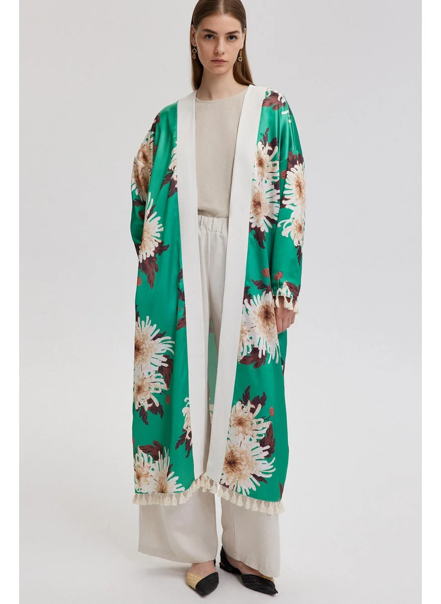 تاتشي Floral Patterned Tassel Detailed Kimono