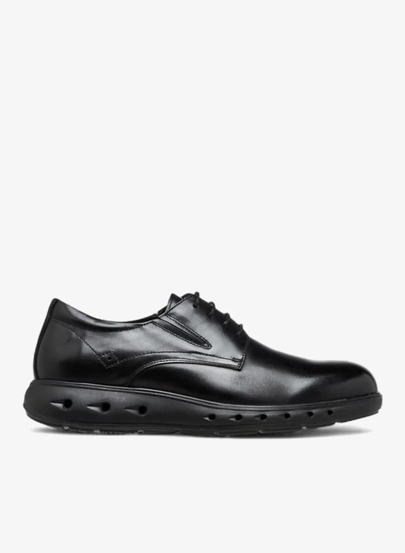 Le Confort Solid Lace-Up Derby Shoes