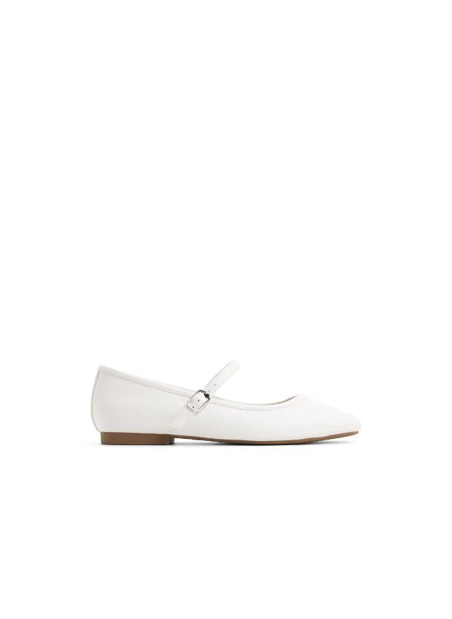 كول ات سبرنج Mary Janes Close Toe Ankle Strap Ballerinas