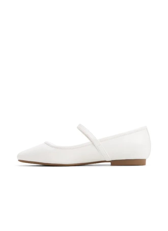كول ات سبرنج Mary Janes Close Toe Ankle Strap Ballerinas
