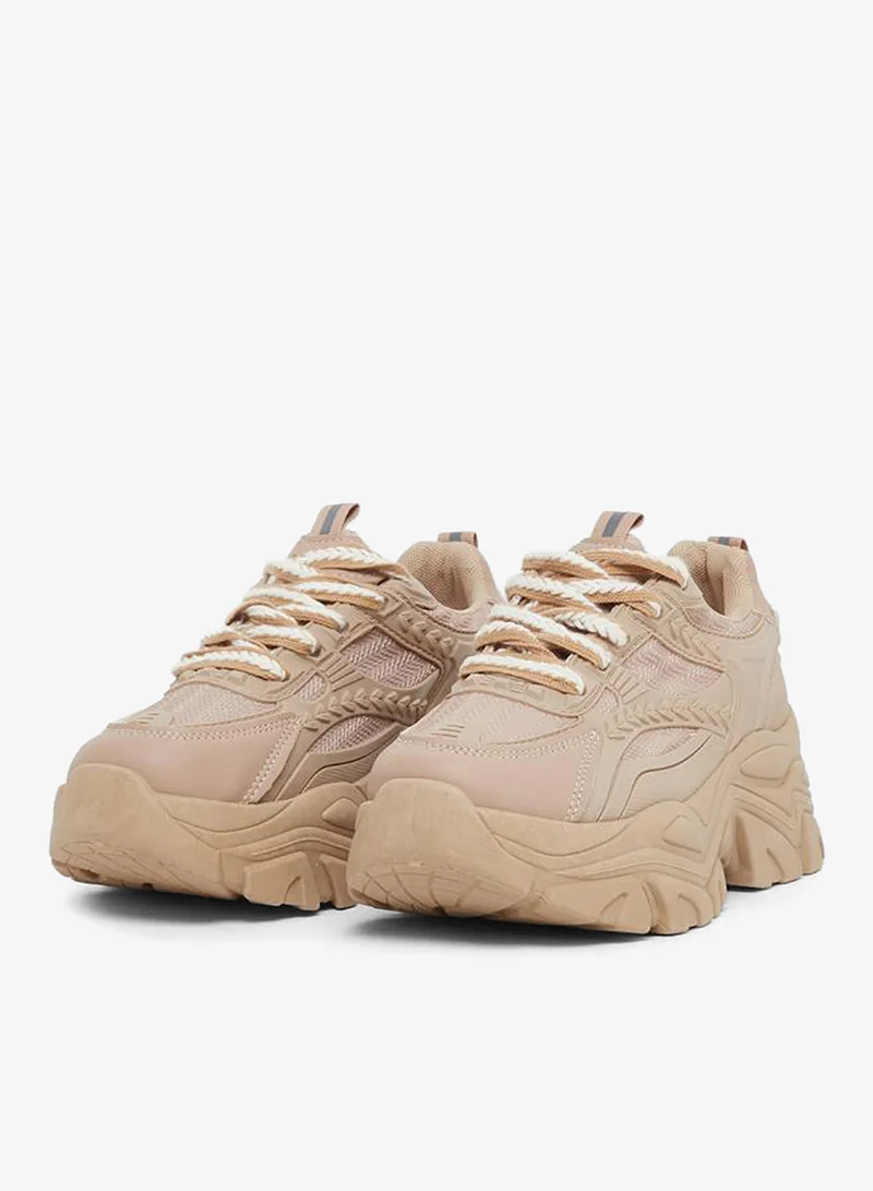 ستايلي اكتيف سنيكرز ستيلى برباط ونعل سميك