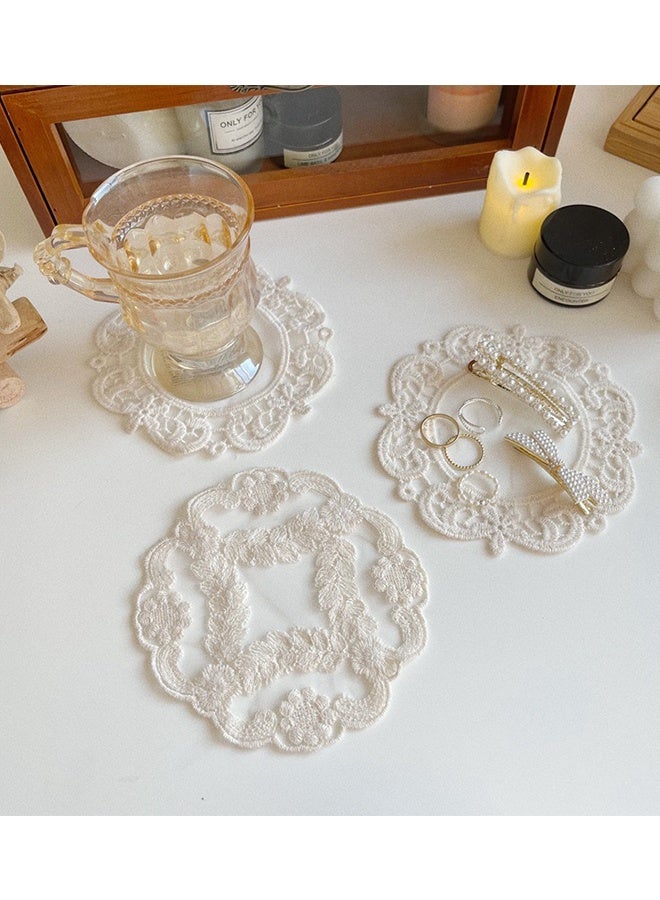 3 قطع من المفارش والوقايات الفرنسية الكلاسيكية البيضاء المطرزة بالكروشيه للطاولات الزجاجية والخزائن وحفلات الزفاف والتجمعات العيدية وديكور المنزل وتزيين طاولة القهوة والهدية المثالية - Image 2