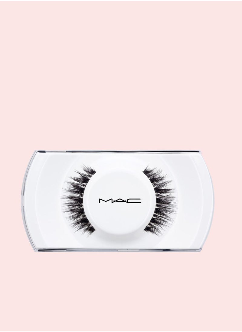 MAC Cosmetics - False Lashes - 83 Temptress - Image 1