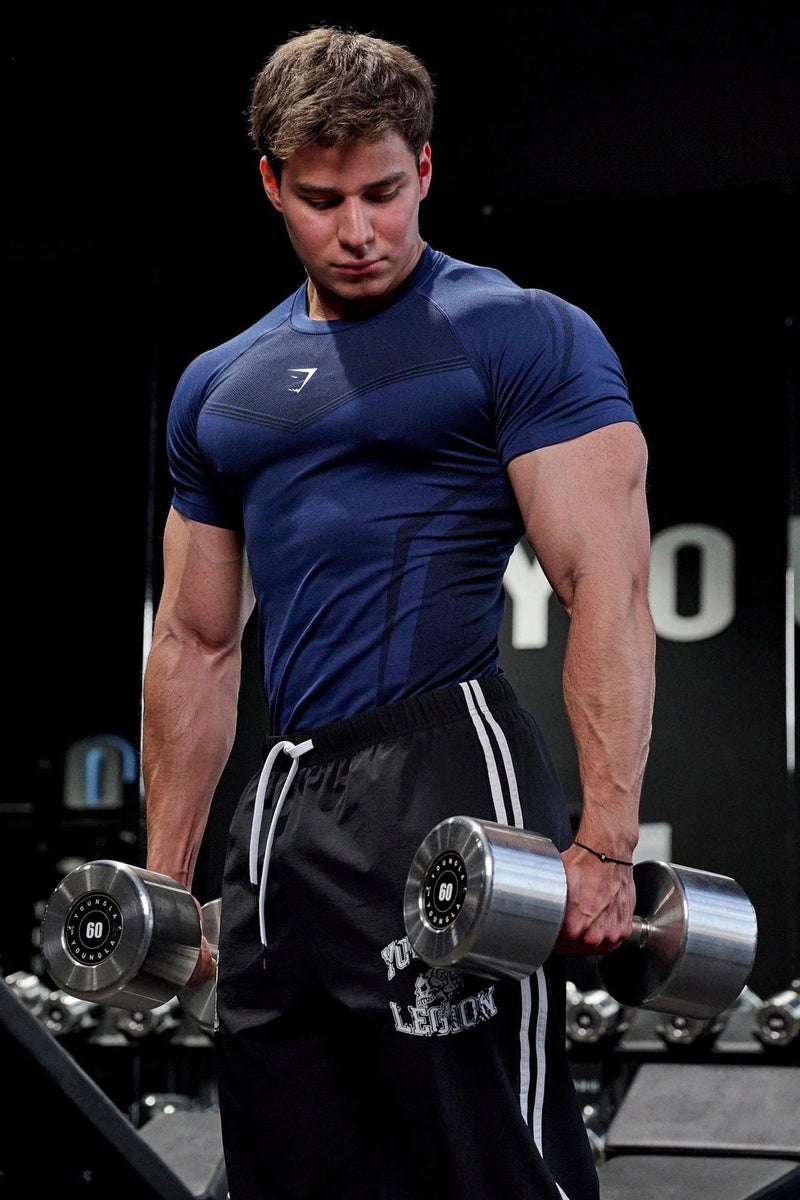جيمشارك تي شيرت رياضي ضيق للرجال من GYMSHARK، سريع الجفاف، قصة ضيقة، مثالي للرياضة واللياقة البدنية - Image 3