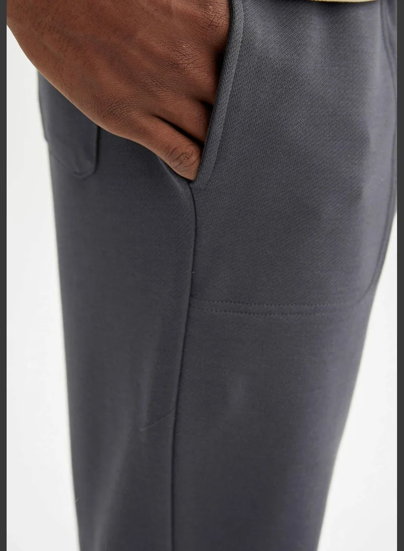 DeFacto Regular Fit Jogger
