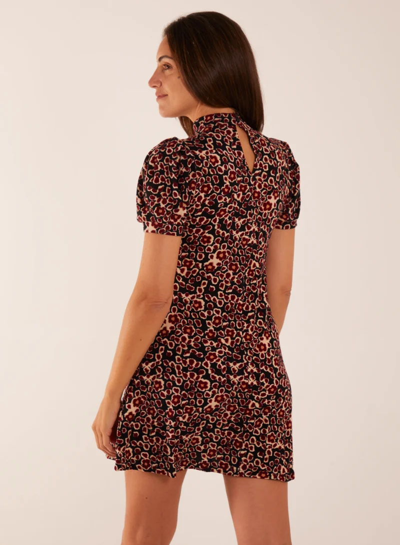 بلو فانيلا فستان قصير مزين برسومات حيوانات وزهور