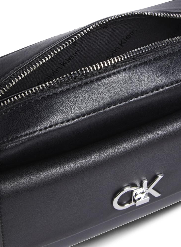 CALVIN KLEIN Logo Camera Bag - Image 4