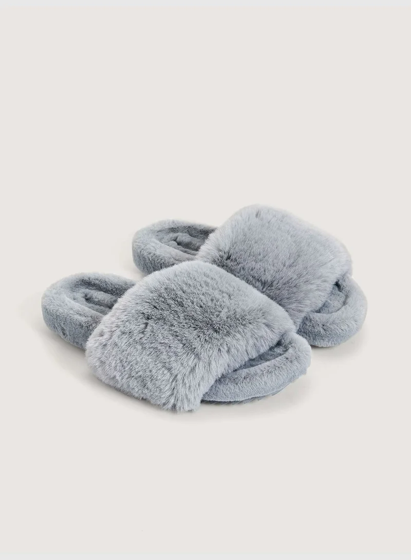 oysho Blue furry slippers