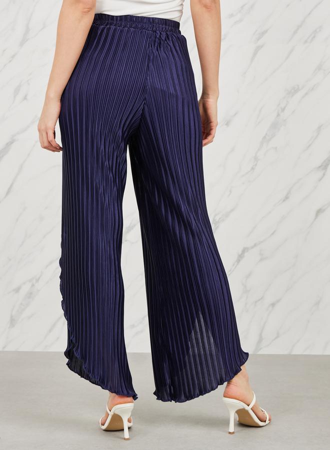 Styli Styli Plisse Asymmetric Hem Relaxed Pant - Image 5