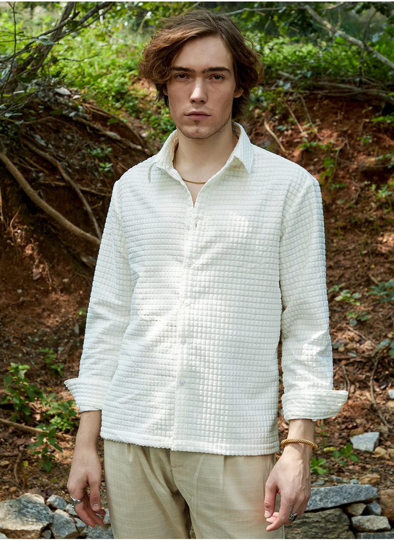 Campus Sutra Men's Daisy White Cube-Textured Shirt