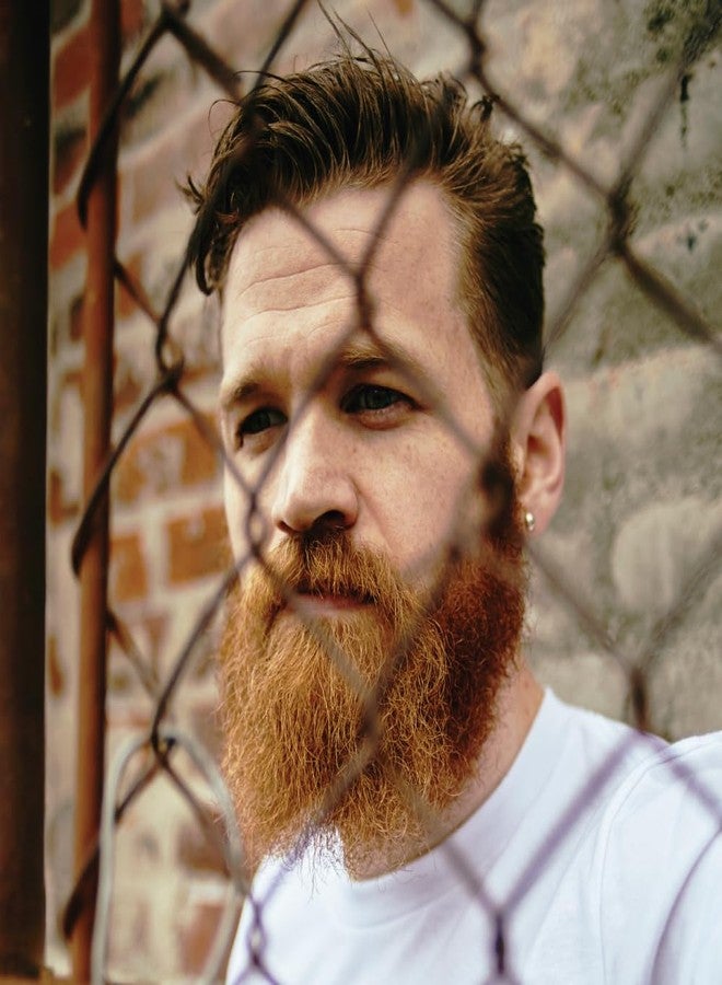 ZEUS Natural Beard Oil, Premium Conditioning Beard Oil to Soften Beard & Mustache - MADE IN USA (Vanilla Rum) 1 oz. - Image 3