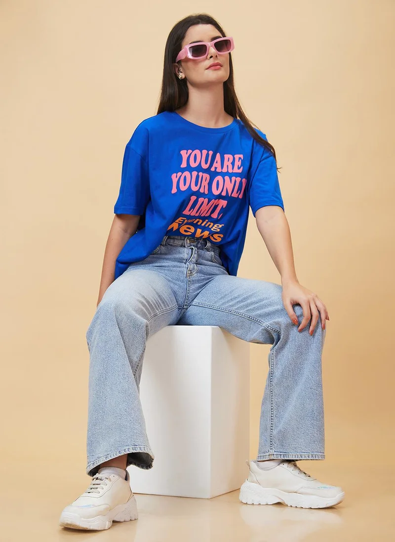 globus Globus Women Blue Typography Printed Drop Shoulder Sleeves Pure Cotton Boxy Fit Casual T-Shirt