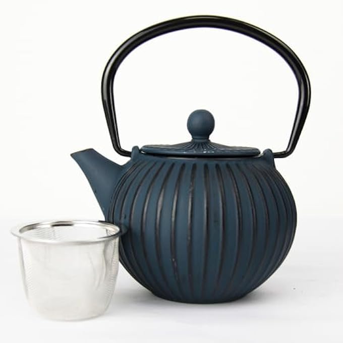 ريحني إبريق شاي من الحديد الزهر متين مع مكيف لشاي فضفاض مطلى بمقاس داخلي 05 لتر بلو بلاك - Image 3