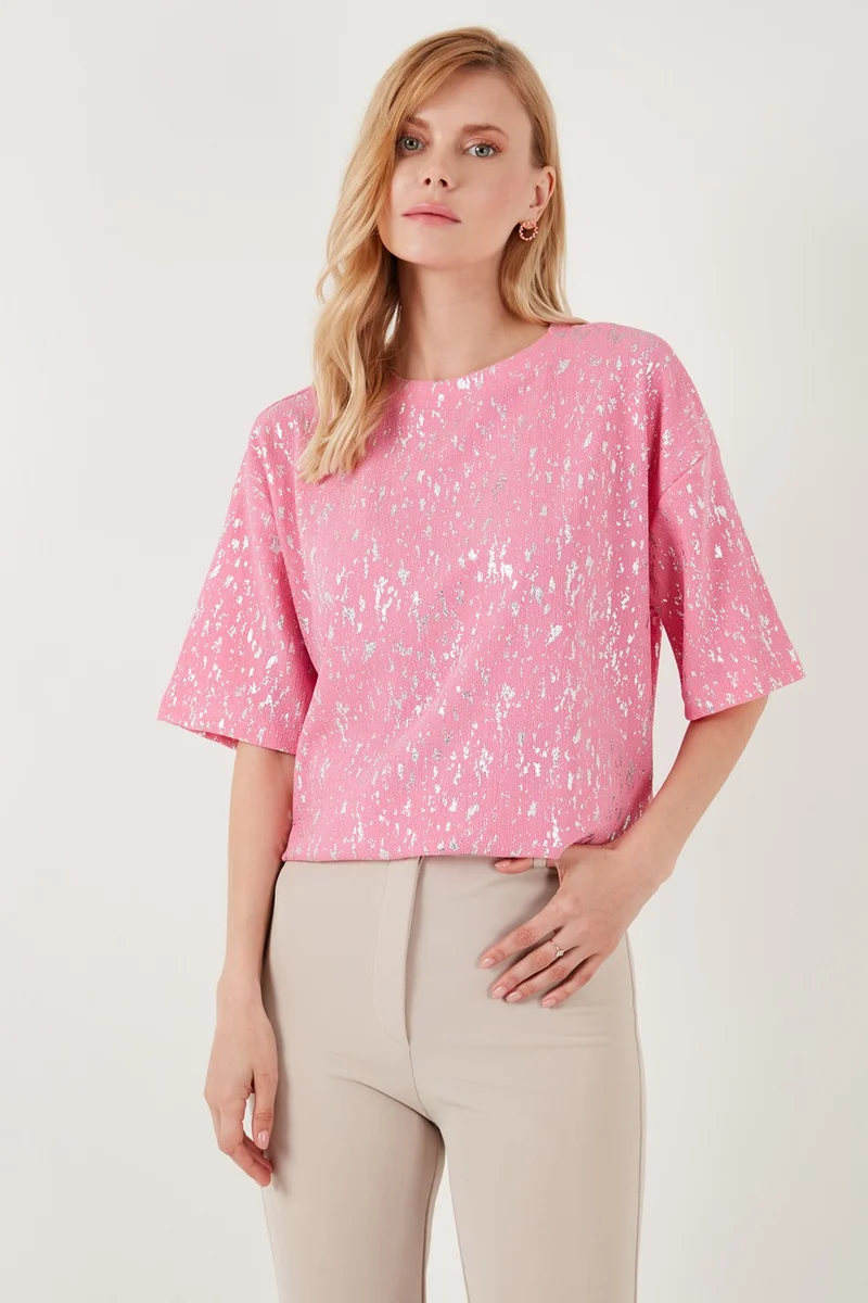 ليلا Shiny Oversize Fit Crew Neck Blouse Women's Blouse 5865816