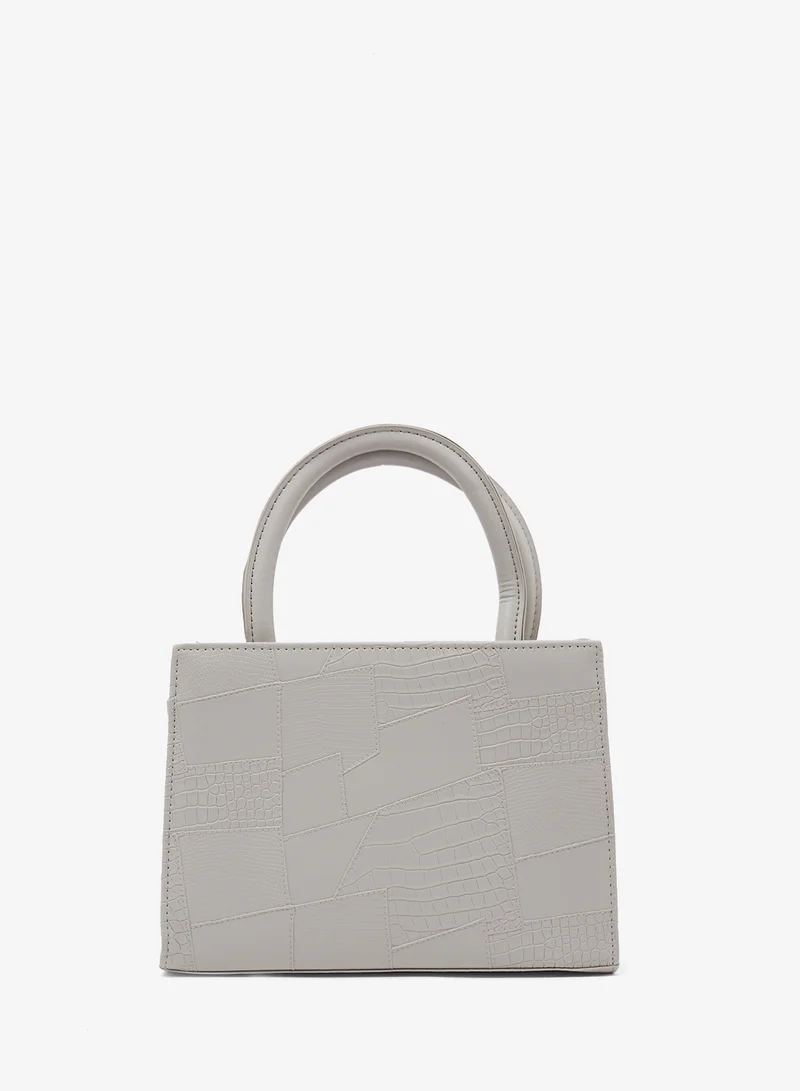 ايلا satchels
