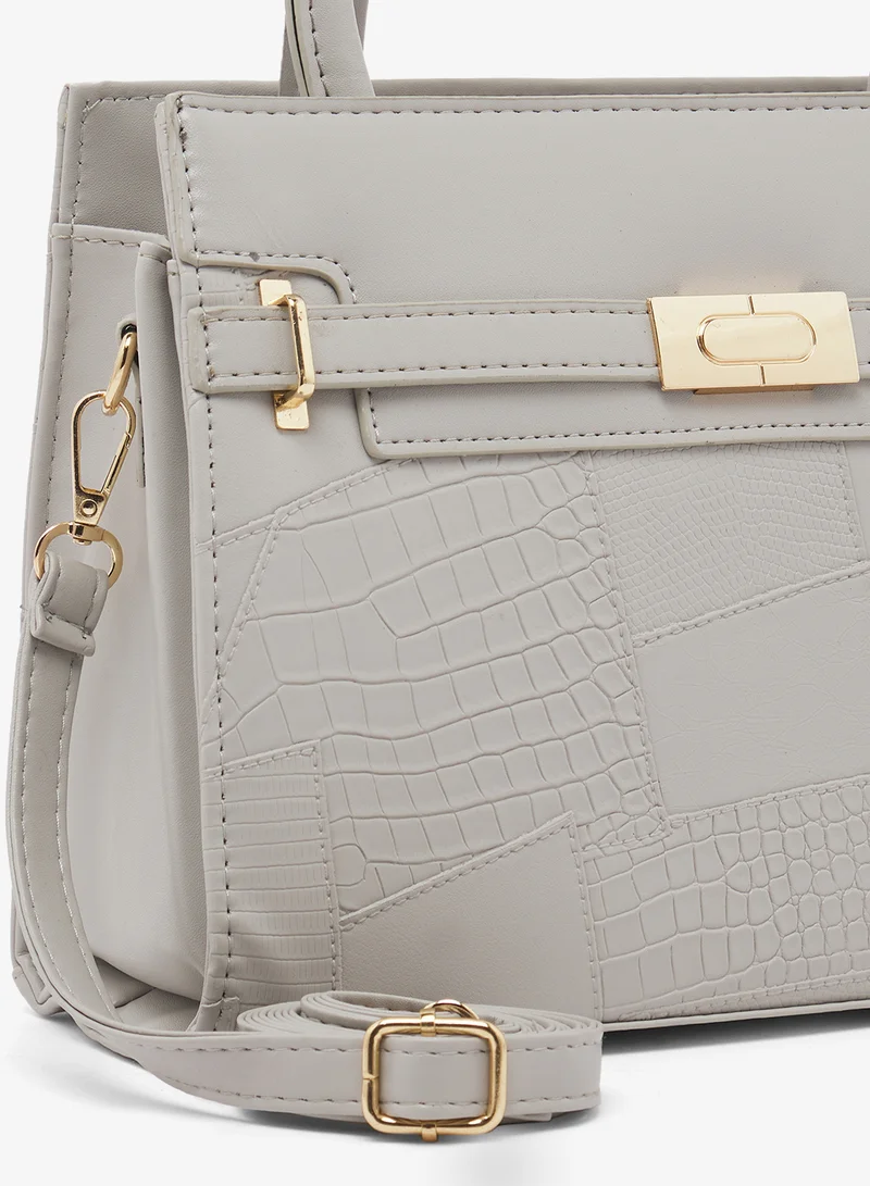 ايلا satchels