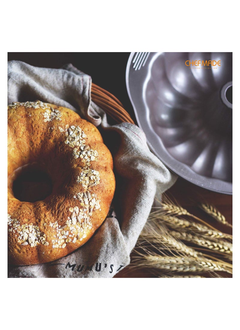 chefmade - Tube Cake Pan 9.5 Inch Non Stick Pumpkin Shaped Tube Pan - Image 1