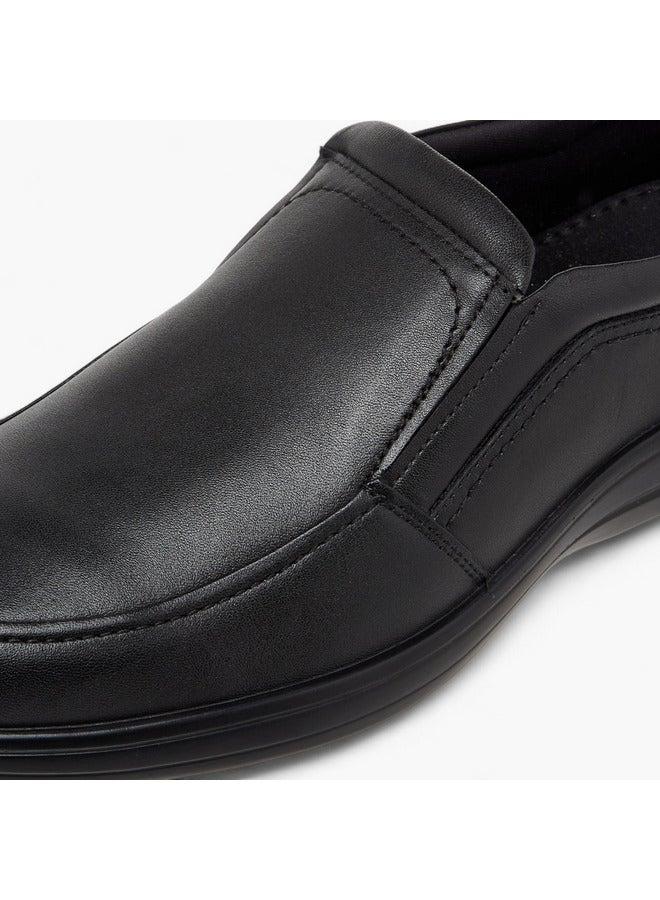 LBL by Shoexpress Men Solid Slip-On Loafers - Image 4
