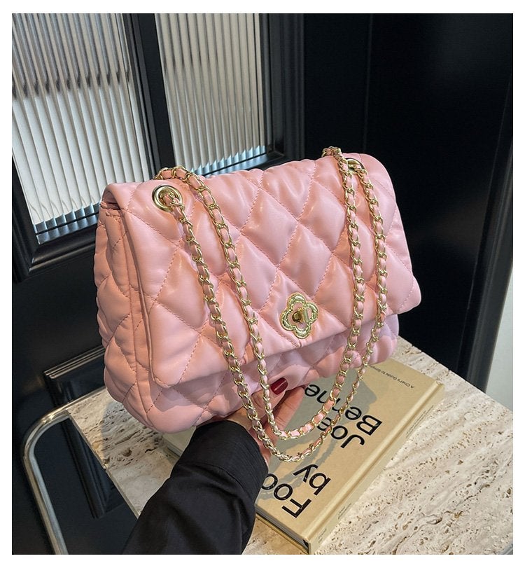 2024 Autumn New Soft Leather Texture Extra Large Capacity Classic Diamond Embroidery Wedding Bag Bridal Bag Tote Bag Women'S Bag