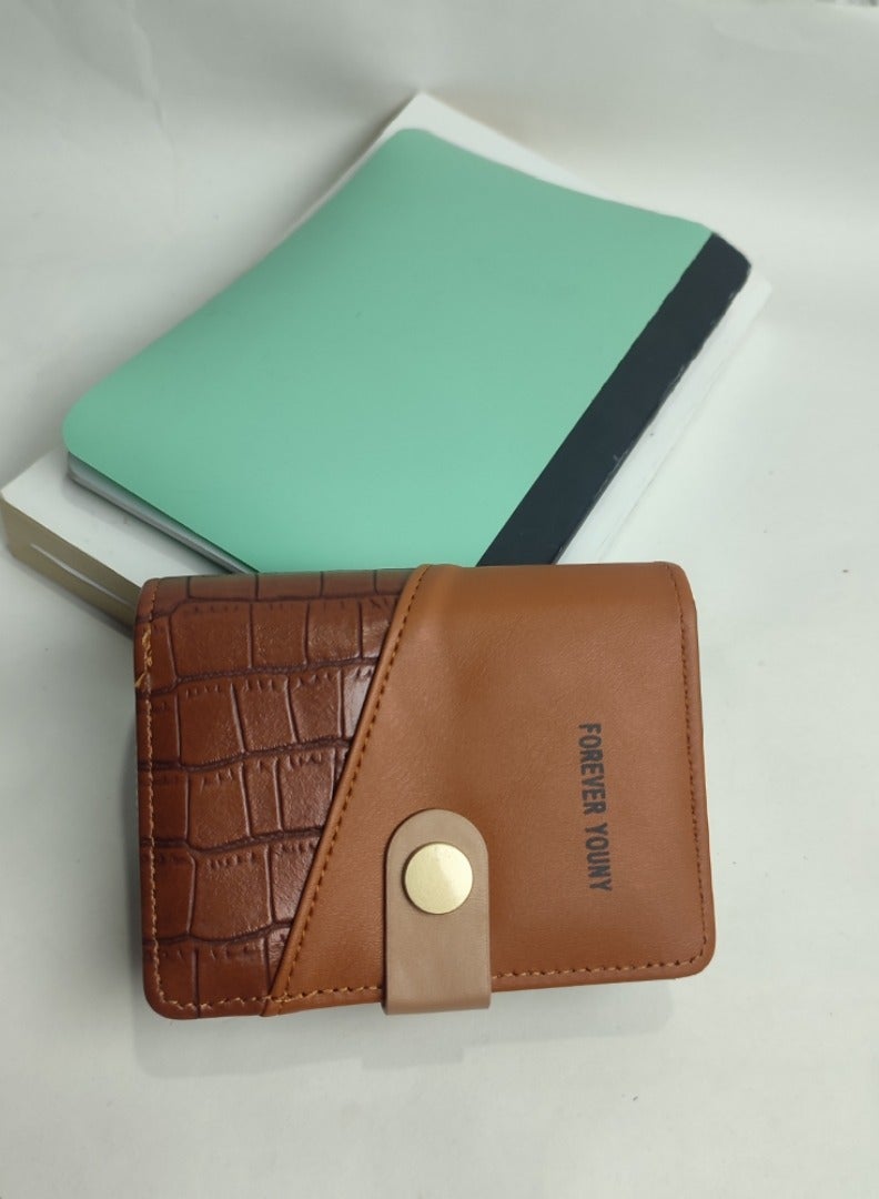 Women's Wallet with Metal Clip and Zipper - Stylish and Modern Design, Multiple Slots for Cash and Cards - Image 1