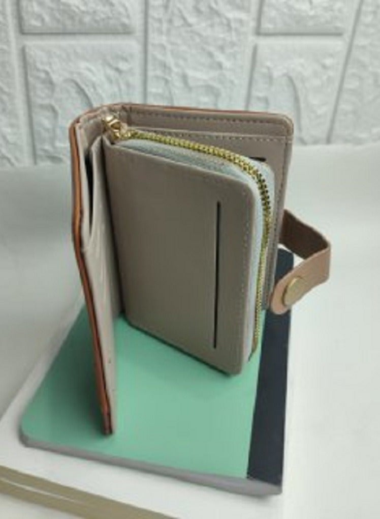 Women's Wallet with Metal Clip and Zipper - Stylish and Modern Design, Multiple Slots for Cash and Cards - Image 5