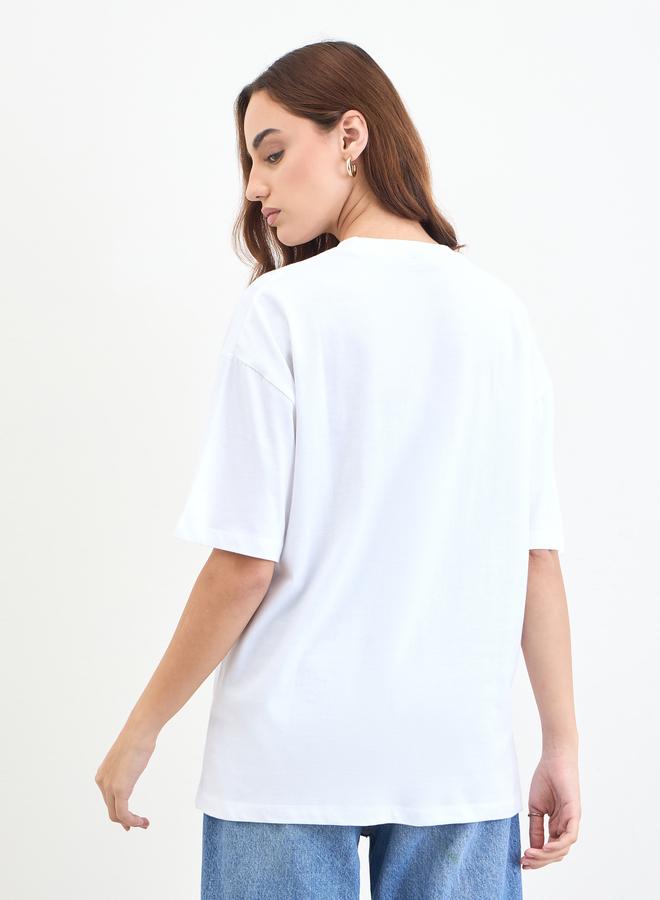 ستايلي تيشيرت واسع بكتابة مزينة بالخرز - Image 5