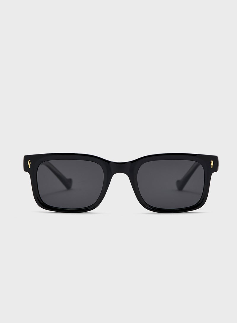 ELLA Polarized Wayfarer Sunglasses  - Image 2