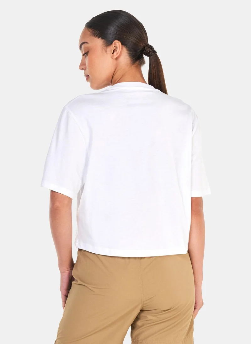 Timberland Women's Seasonal Logo T-Shirt