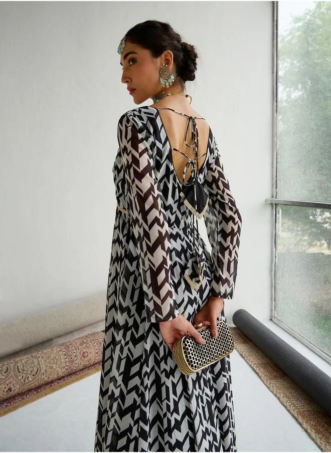 SASSAFRAS All-Over Print Scoop Neck Anarkali Maxi Kurta by Styli