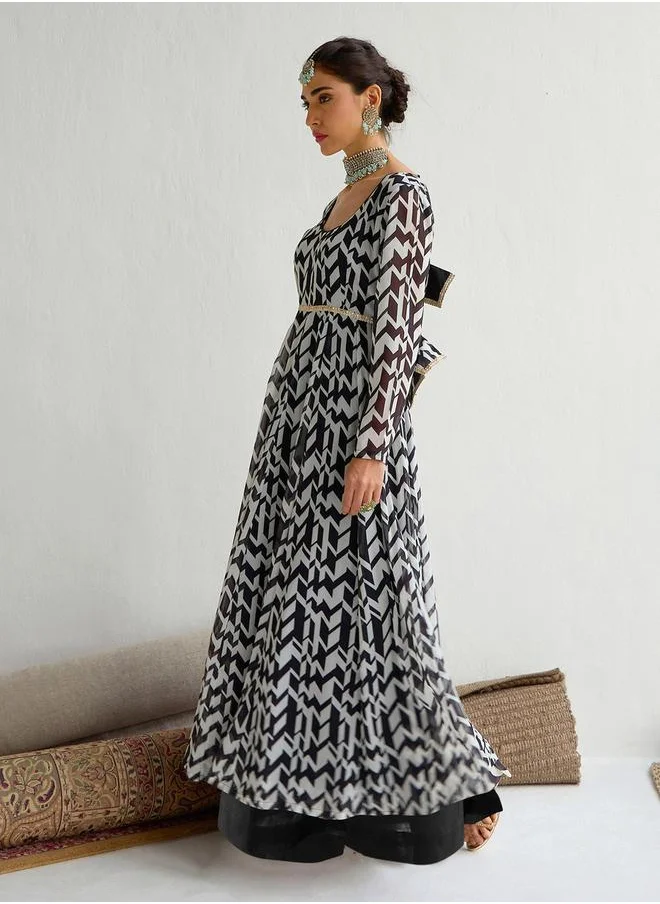 SASSAFRAS All-Over Print Scoop Neck Anarkali Maxi Kurta by Styli