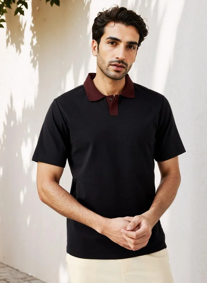 ايكونيك تيشيرت بولو كلاسيكي بقصة عادية