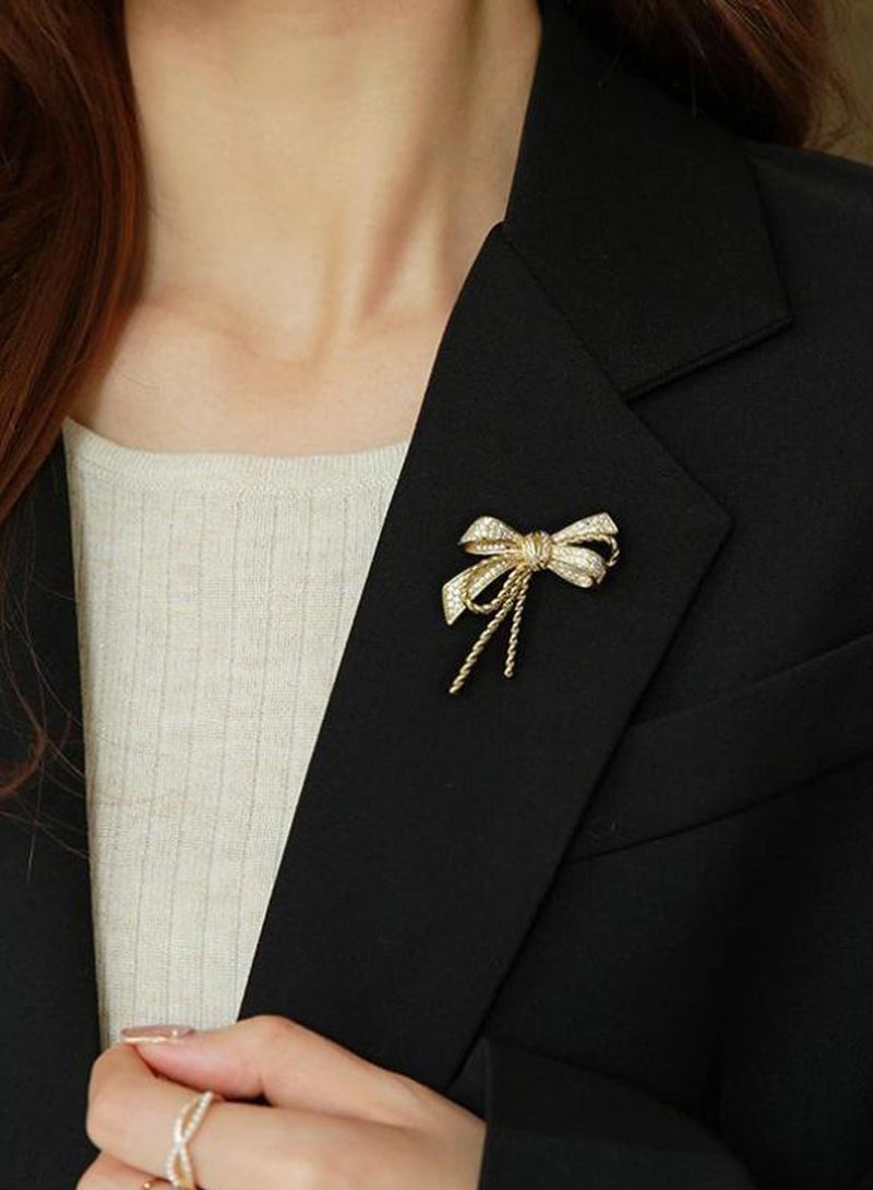Women Elegant Brooch Crystal Brooch Rhinestone Brooch Pin Vintage Fashion Shirt Brooch Retro Jewelry Clothing Decoration,Suit Coat Breastpin for Women Accessories  - Image 3