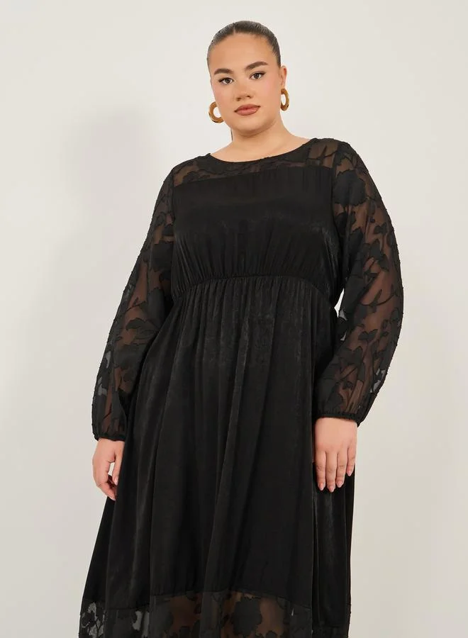 Styli Floral Lace Midi Dress