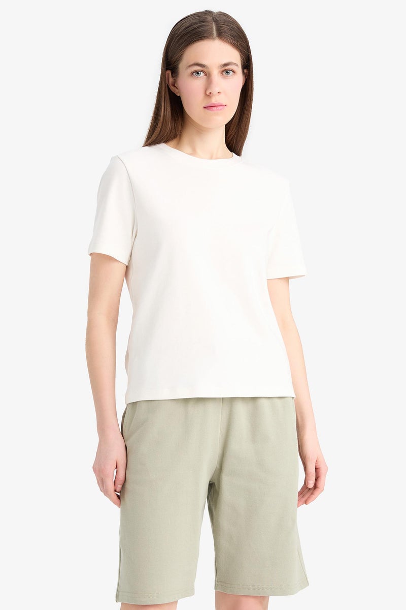 DeFacto Woman Regular Fit Normal Waist Straight Leg Bermuda Shorts - Image 4