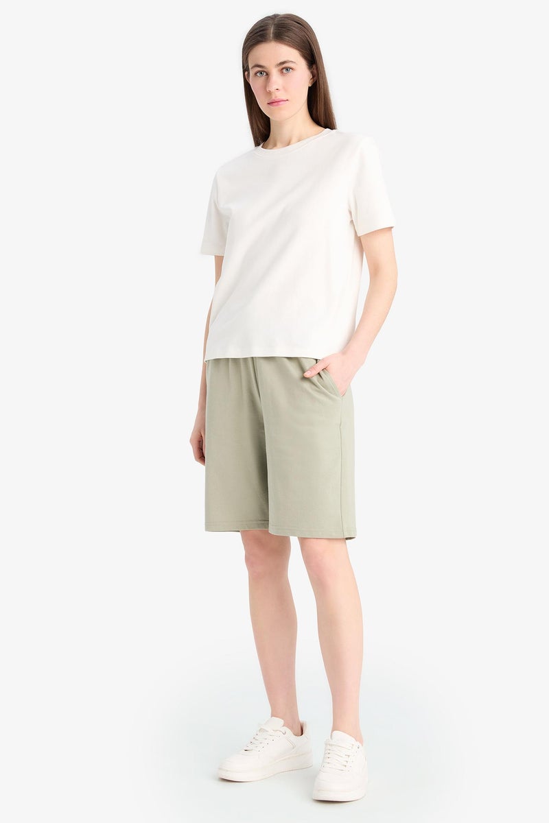 DeFacto Woman Regular Fit Normal Waist Straight Leg Bermuda Shorts - Image 3