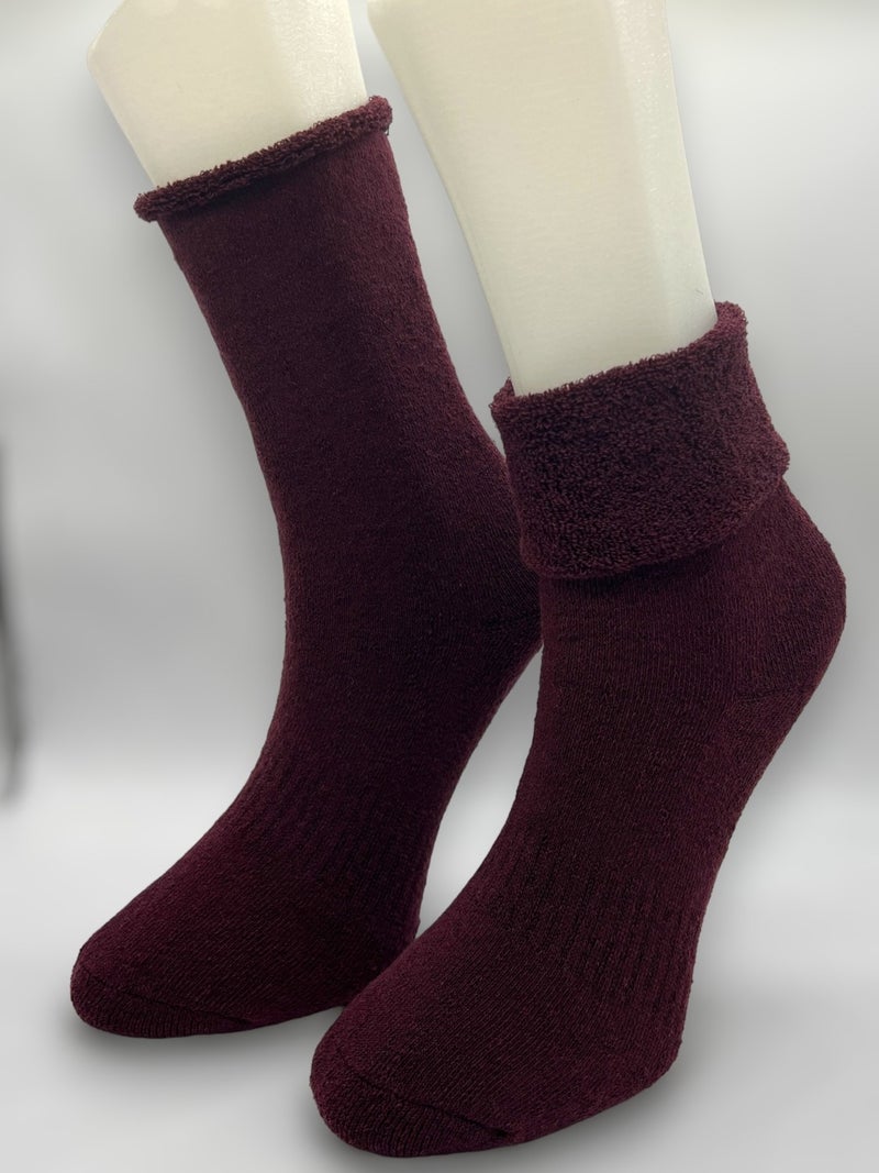 Ciho Socks 6 Pairs Women's Winter, Thick, Curled, Elastic-Free Thermal Socket Socks - White / Burgundry  - Image 2