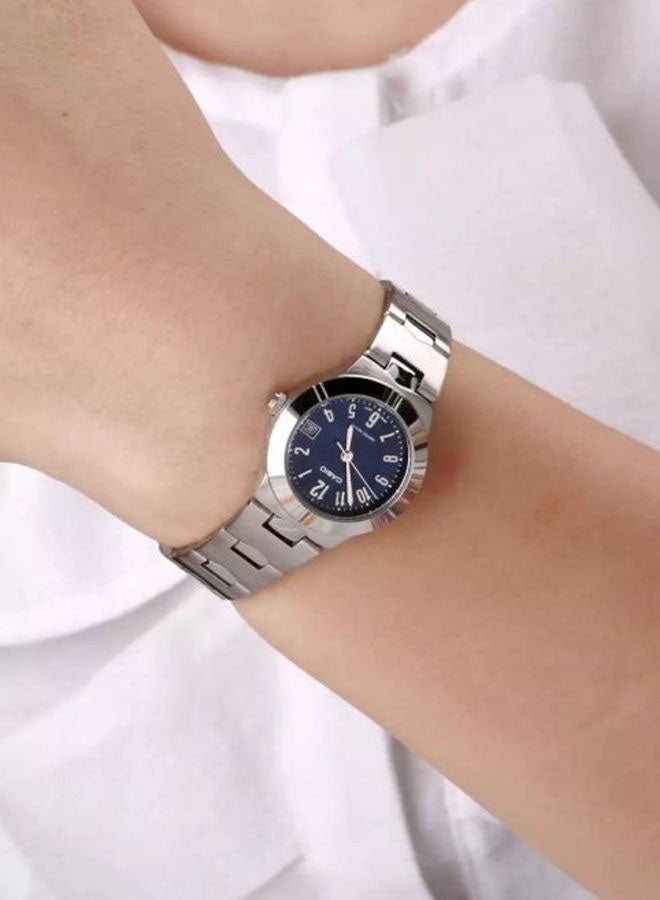 كاسيو ساعة نسائية مقاومة للماء بتصميم تناظري LTP-1241D-2A2DF - 33 ملم - فضي - Image 3