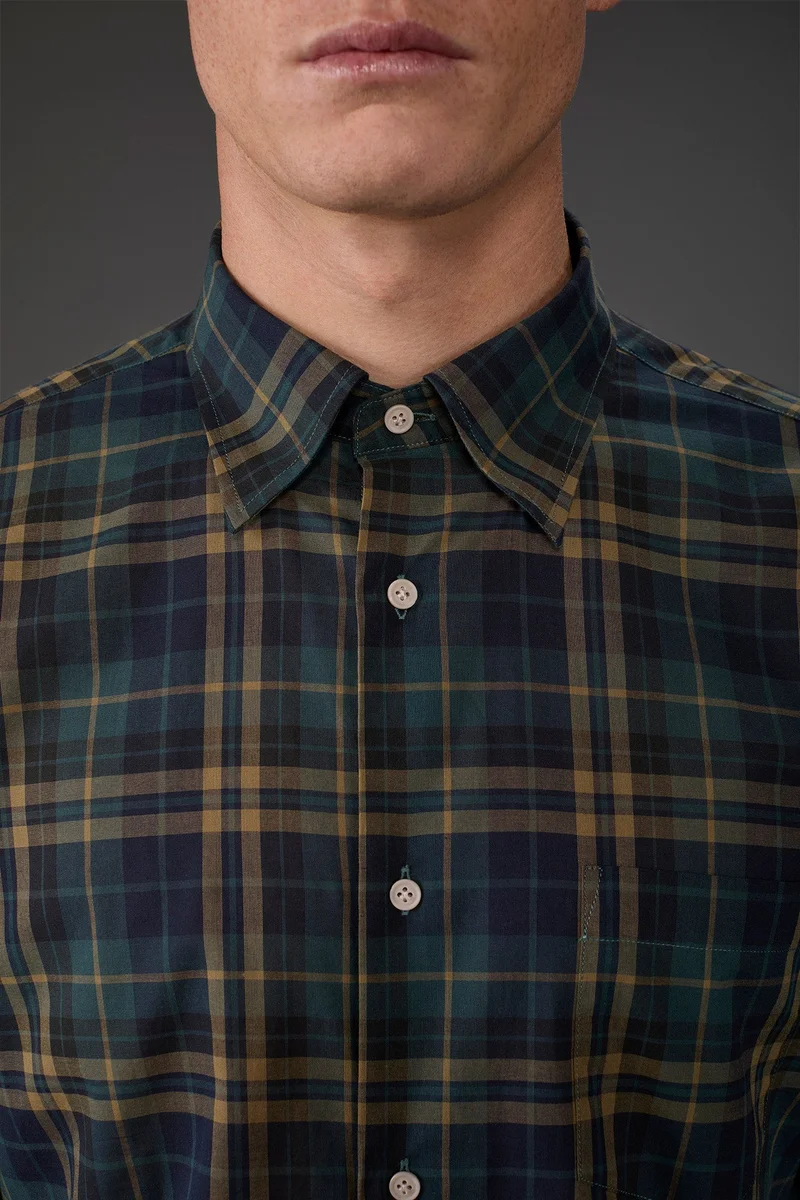 دوبل غانغر Men's concealed button down casual shirt in checked washed muslin fabric - Green