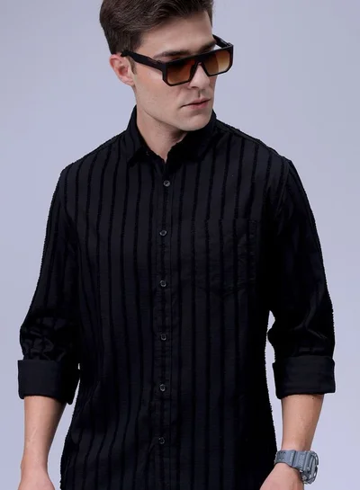 The Indian Garage Co Men Slim Fit Textured Solid Full Sleeves Cutaway Collar Casual Shirt
