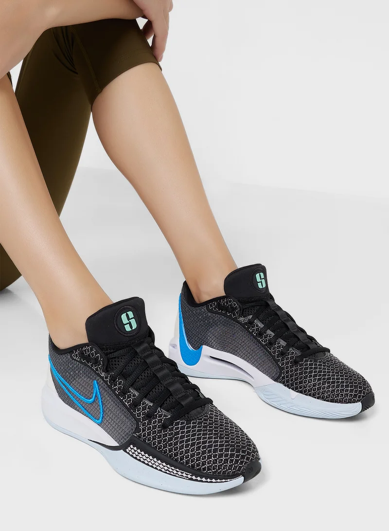 Nike Sabrina 1