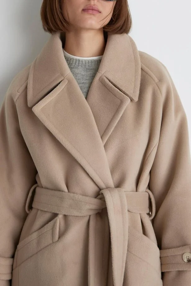 Suud Collection Saud Collection Beige Wide Collar Cashmere Coat