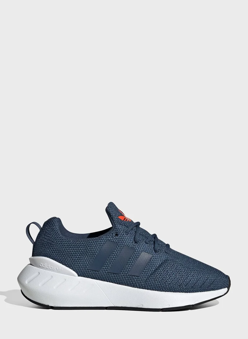 Adidas Youth Swift Run 22