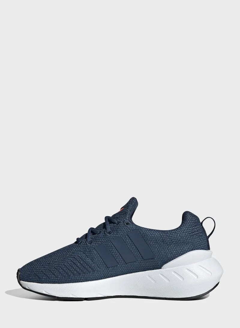 Adidas Youth Swift Run 22