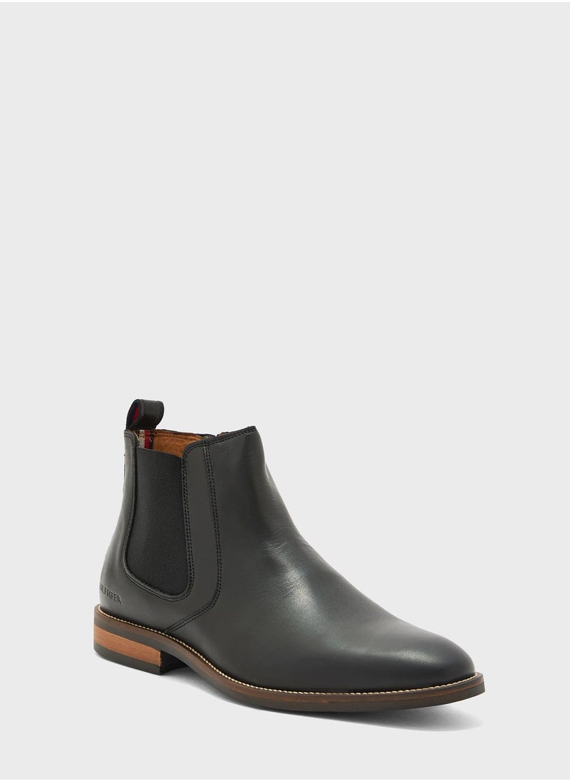 TOMMY HILFIGER - Casual Chelsea Boots - Image 1